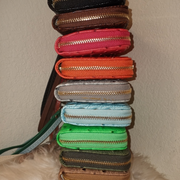 Bundle of 10 Tritexture Single Zipper Wallets - Picture 10 of 10